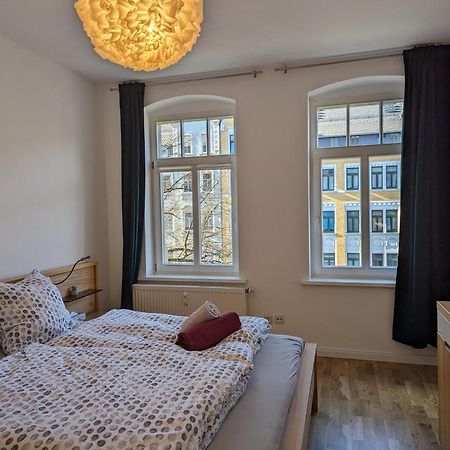 *****Saxonia De Luxe***** Neue & Hochwertige 50Qm² 2-Zimmer-Ferienwohnung In Chemnitz Mit Parkplatz & Wie Zuhause Wohlfuehlatmosphaere - My Feel@Home Apartment In Chemnitz Eksteriør bilde